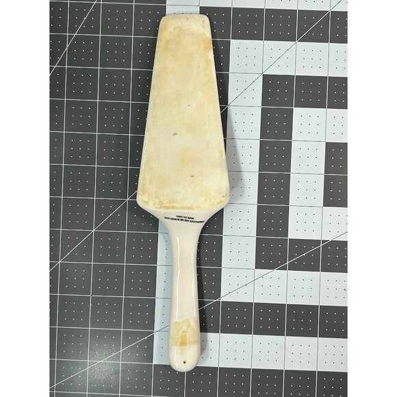 Xmas Holiday Santa & Holly Ceramic Pie Cake Servers 11 " & 10" Festive Kitchen - Picture 12 of 12
